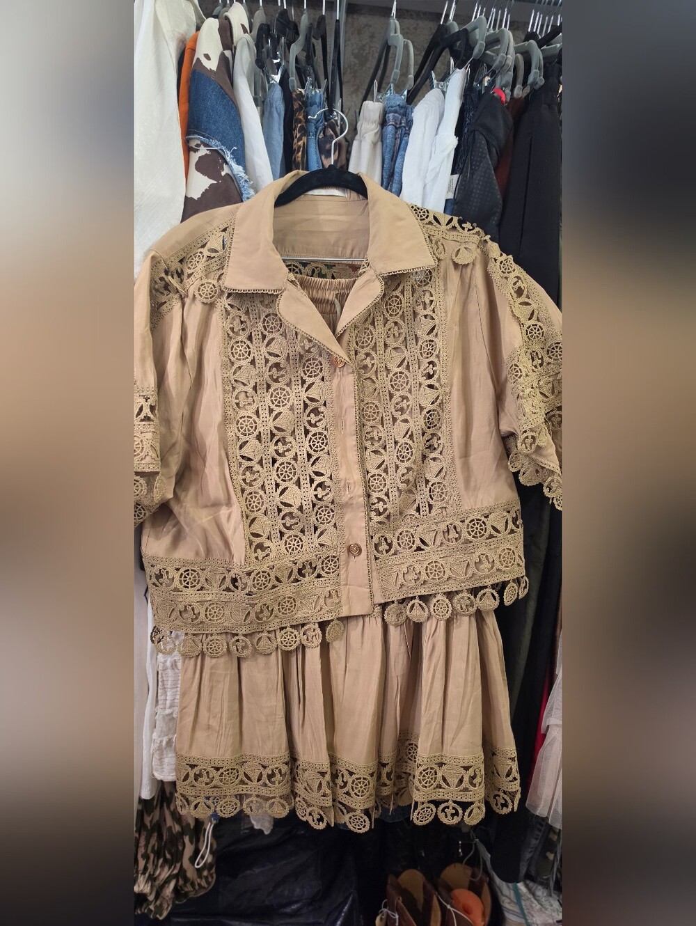 Beige Crochet-Trim Button-Front Women's Top & Skirt
